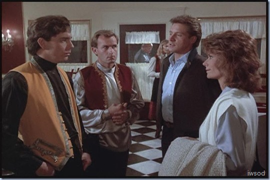 SCARECROW_MRS_KING_S3_D3-05.avi_20150725_172242.192