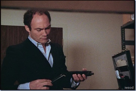 3.17 TEHI.avi_001517650