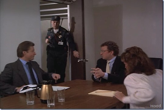 3.18 WRONG NUMBER.avi_002004938_thumb