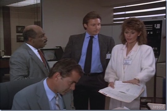 3.18 WRONG NUMBER.avi_002035869