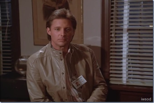 3.20 DEAD MEN LEAVE NO TRAILS.avi_001364030