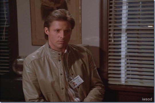 3.20 DEAD MEN LEAVE NO TRAILS.avi_001371705