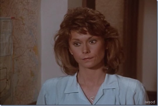 3.20 DEAD MEN LEAVE NO TRAILS.avi_001449449