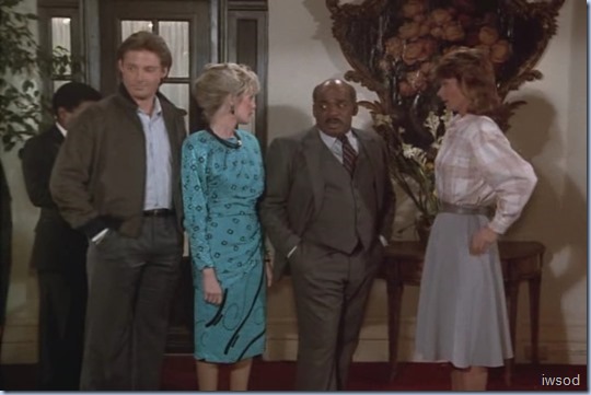 3.20 DEAD MEN LEAVE NO TRAILS.avi_002608074