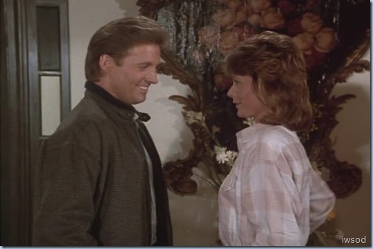 3.20 DEAD MEN LEAVE NO TRAILS.avi_002628895