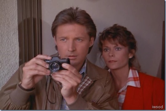 3.22 ALL THE WORLD'S A STAGE.avi_001684117