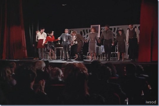 3.22 ALL THE WORLD'S A STAGE.avi_002648715