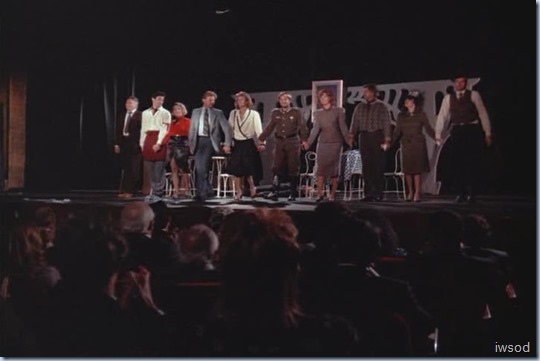 3.22 ALL THE WORLD'S A STAGE.avi_002666466