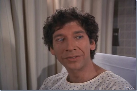 4.04 NO THANKS FOR THE MEMORY.avi_000557924