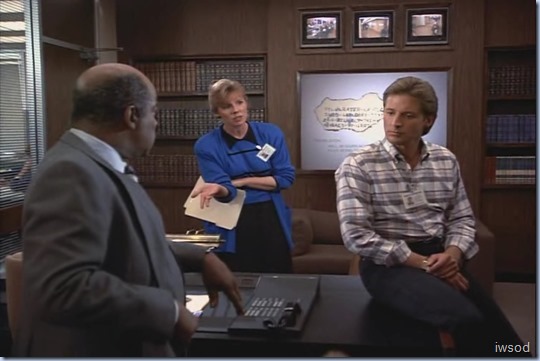 4.04 NO THANKS FOR THE MEMORY.avi_001759993