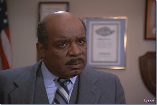 4.04 NO THANKS FOR THE MEMORY.avi_001773006