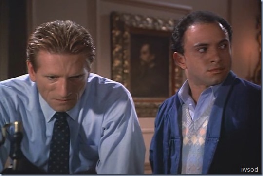 4.04 NO THANKS FOR THE MEMORY.avi_002391257