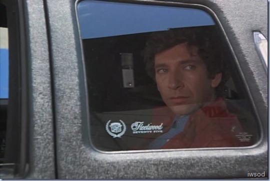 4.04 NO THANKS FOR THE MEMORY.avi_002431097