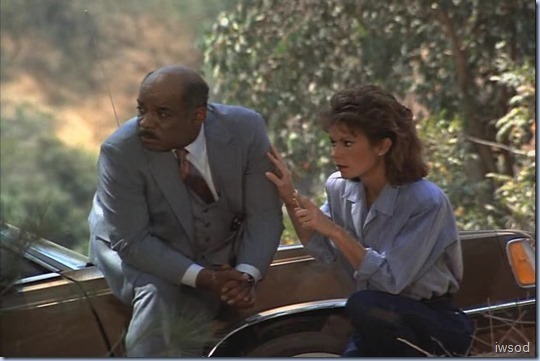 4.04-NO-THANKS-FOR-THE-MEMORY.avi_00[48]