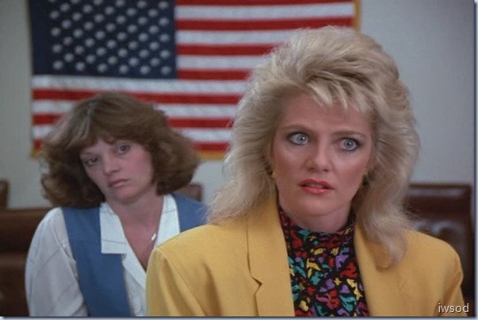 4.05 IT'S IN THE WATER.avi_000360126