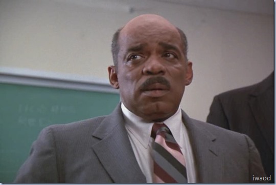 4.05 IT'S IN THE WATER.avi_000374541