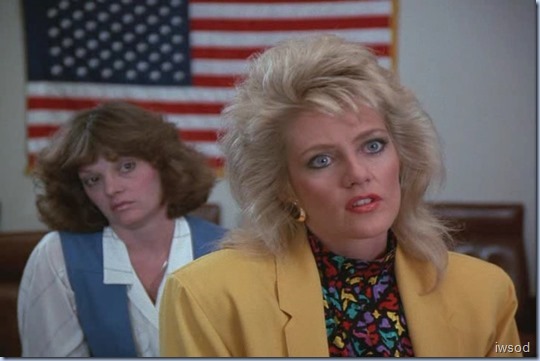 4.05 IT'S IN THE WATER.avi_000405171