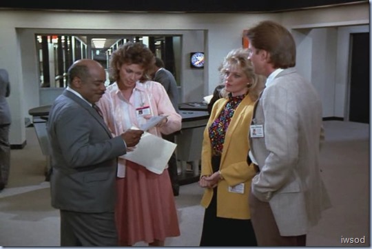 4.05 IT'S IN THE WATER.avi_000447842