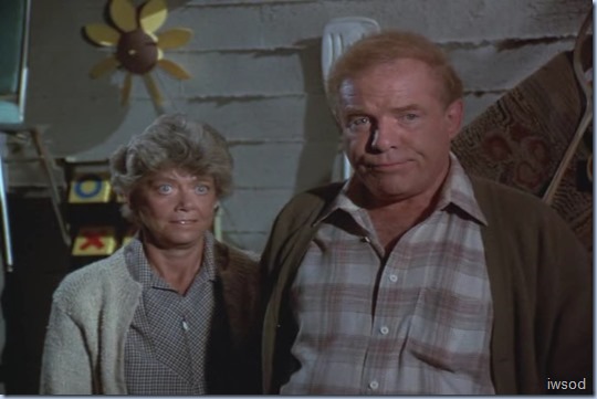 4.05 IT'S IN THE WATER.avi_000637504