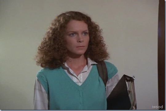 4.05 IT'S IN THE WATER.avi_000820453