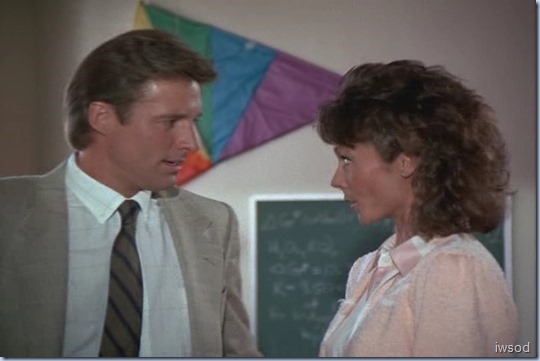 4.05 IT'S IN THE WATER.avi_000851951