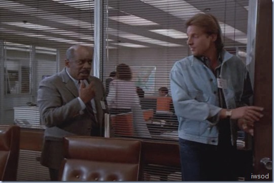 4.05 IT'S IN THE WATER.avi_001625759