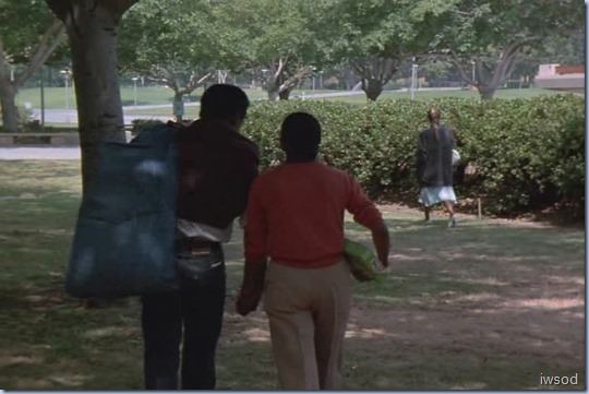 4.05 IT'S IN THE WATER.avi_001926826