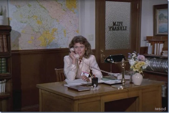 4.05 IT'S IN THE WATER.avi_26190190190_thumb