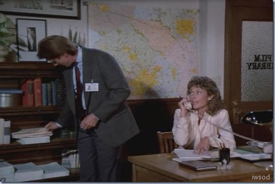 4.05 IT'S IN THE WATER.avi_26272939606_thumb