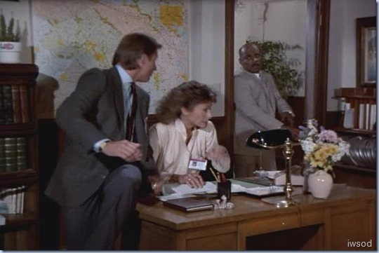 4.05 IT'S IN THE WATER.avi_26721721722_thumb