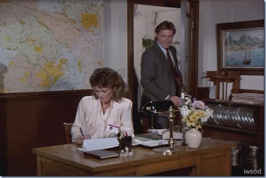 4.05 IT'S IN THE WATER.avi_26810477144_thumb