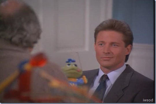 SGABNB.avi_000703503