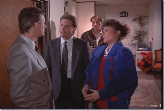 SGABNB.avi_002201301