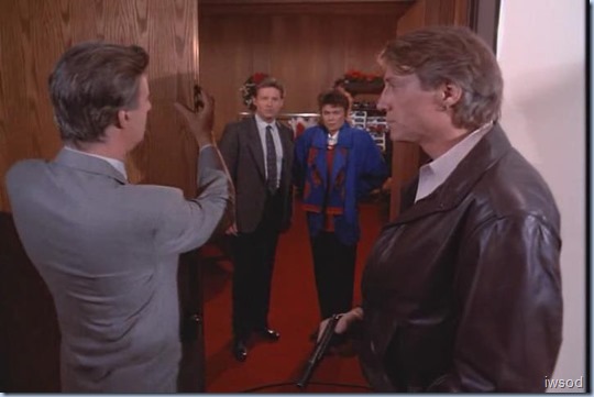 SGABNB.avi_002223223