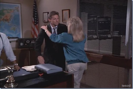 4.15 Bad Timing.avi_000750283