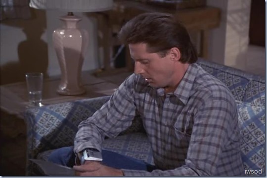 4.15 Bad Timing.avi_001905171_thumb