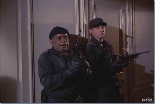 4.15 Bad Timing.avi_002316416