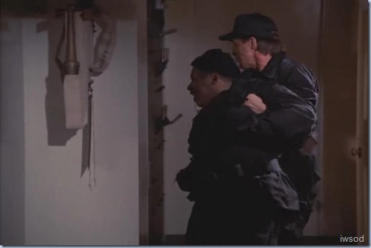 4.15 Bad Timing.avi_002527927