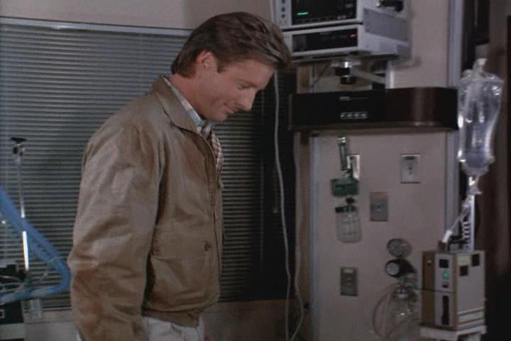 4.17 MISSION OF GOLD.avi_002686653