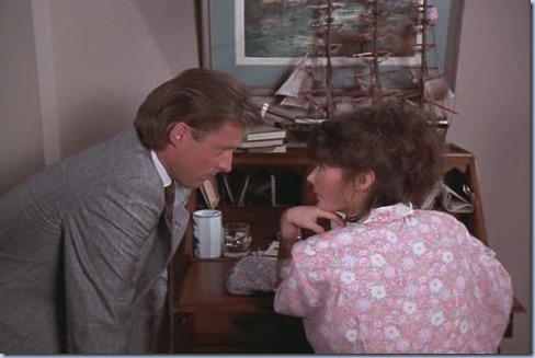 4.22 TKL.avi_000324024