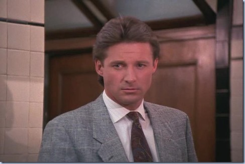 4.22 TKL.avi_001353053