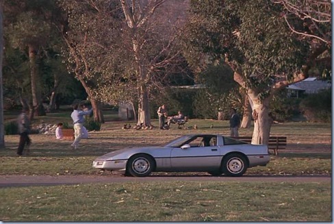 4.22 TKL.avi_001435935