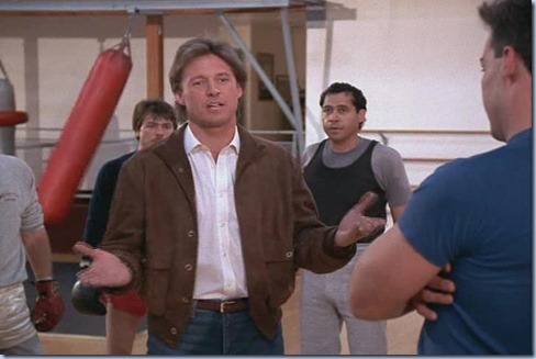 4.22 TKL.avi_001633500