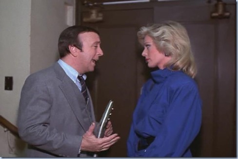 4.22 TKL.avi_002063263