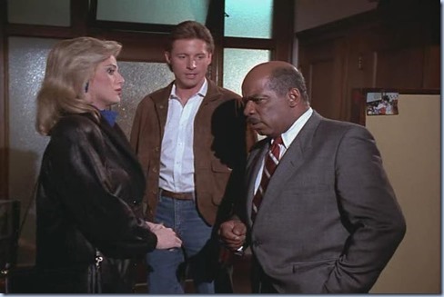 4.22 TKL.avi_002312345_thumb