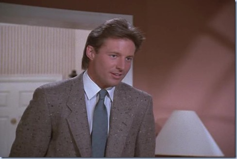 4.22 TKL.avi_002717884