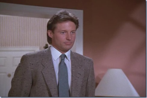 4.22 TKL.avi_002722222