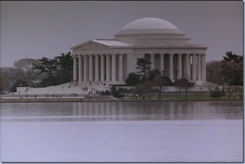 1.01 TFT.avi_001463263