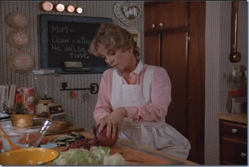 1.01 TFT.avi_002663596